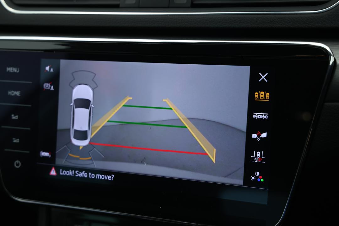 2018 SKODA Superb 162 Tsi, Automatic, 95271 km, Parking Camera