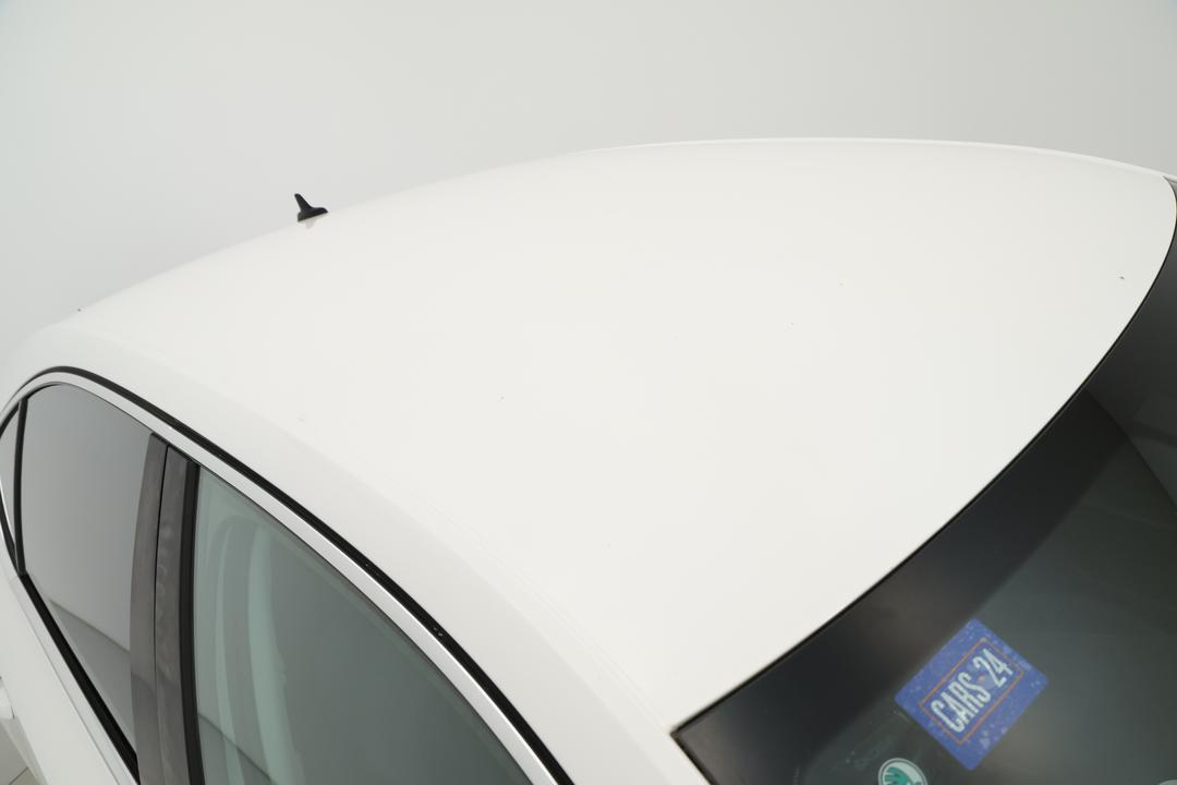 2018 SKODA Superb 162 Tsi, Automatic, 95271 km, Roof/Sunroof View