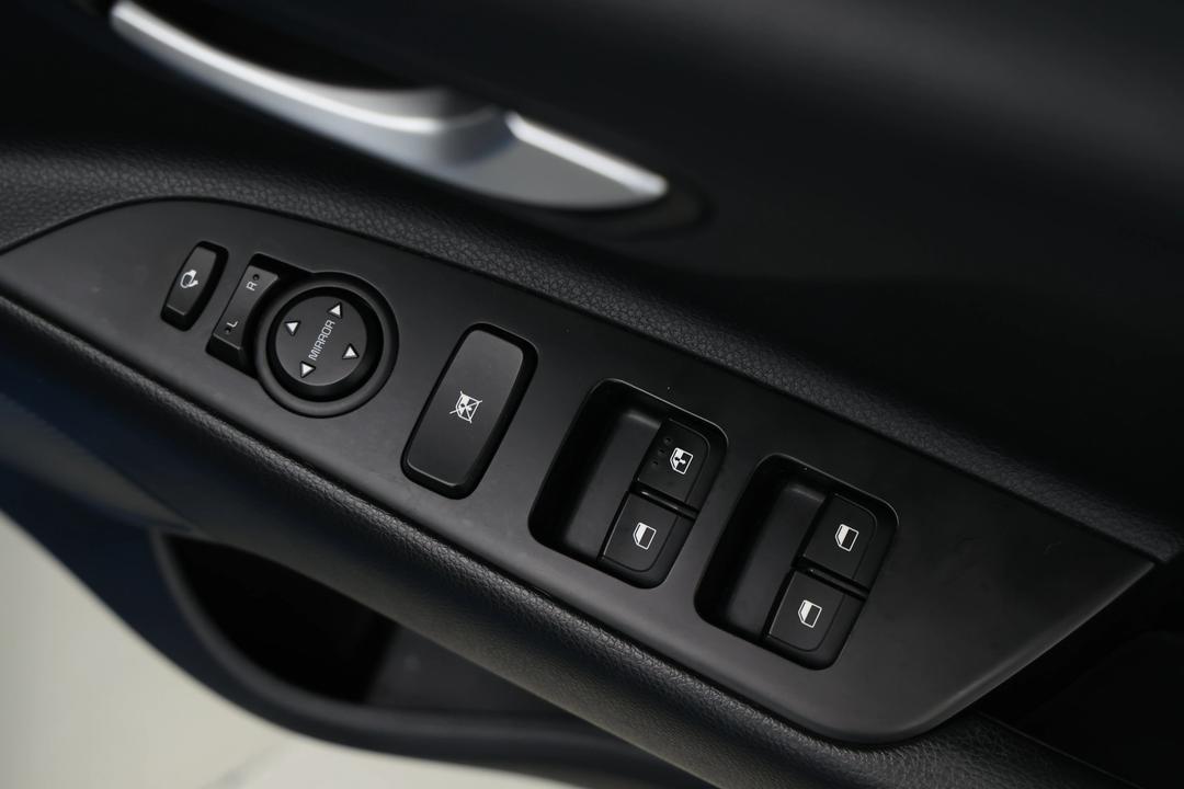 2021 Kia Rio Sx, Automatic, 26430 km, Drivers Side Door Panel Controls