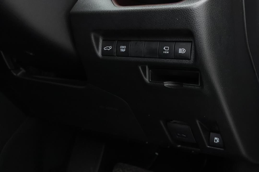 2023 Toyota RAV4 Cruiser (2WD) Hybrid, Automatic, 47445 km, Utility Switches/Buttons