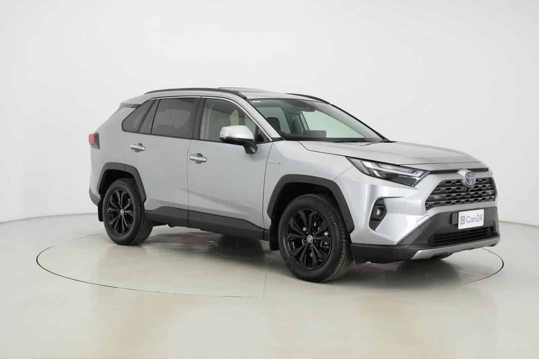 2023 Toyota RAV4 Cruiser (2WD) Hybrid, Automatic, 47445 km, Right Front Diagonal (45- Degree) View