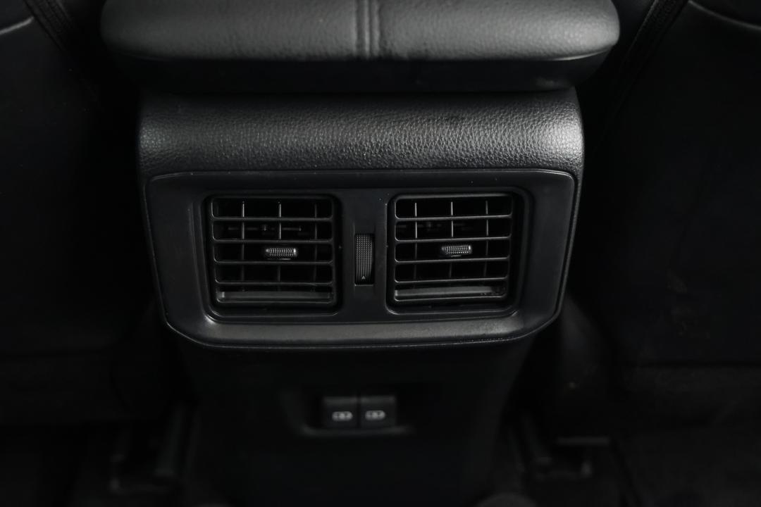 2023 Toyota RAV4 Cruiser (2WD) Hybrid, Automatic, 47445 km, Rear A/C Vent