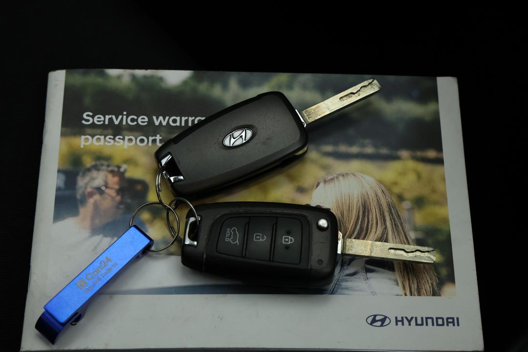 2020 Hyundai Kona Active (FWD), Automatic, 128926 km, Key Close-up