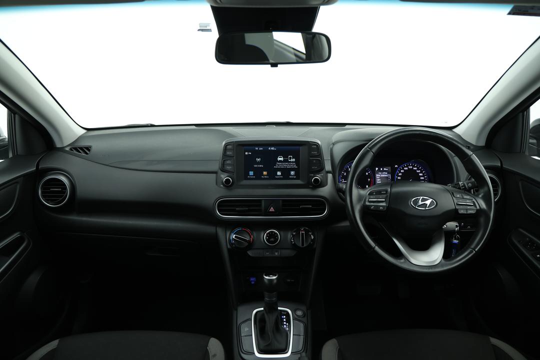 2020 Hyundai Kona Active (FWD), Automatic, 128926 km, Dashboard View