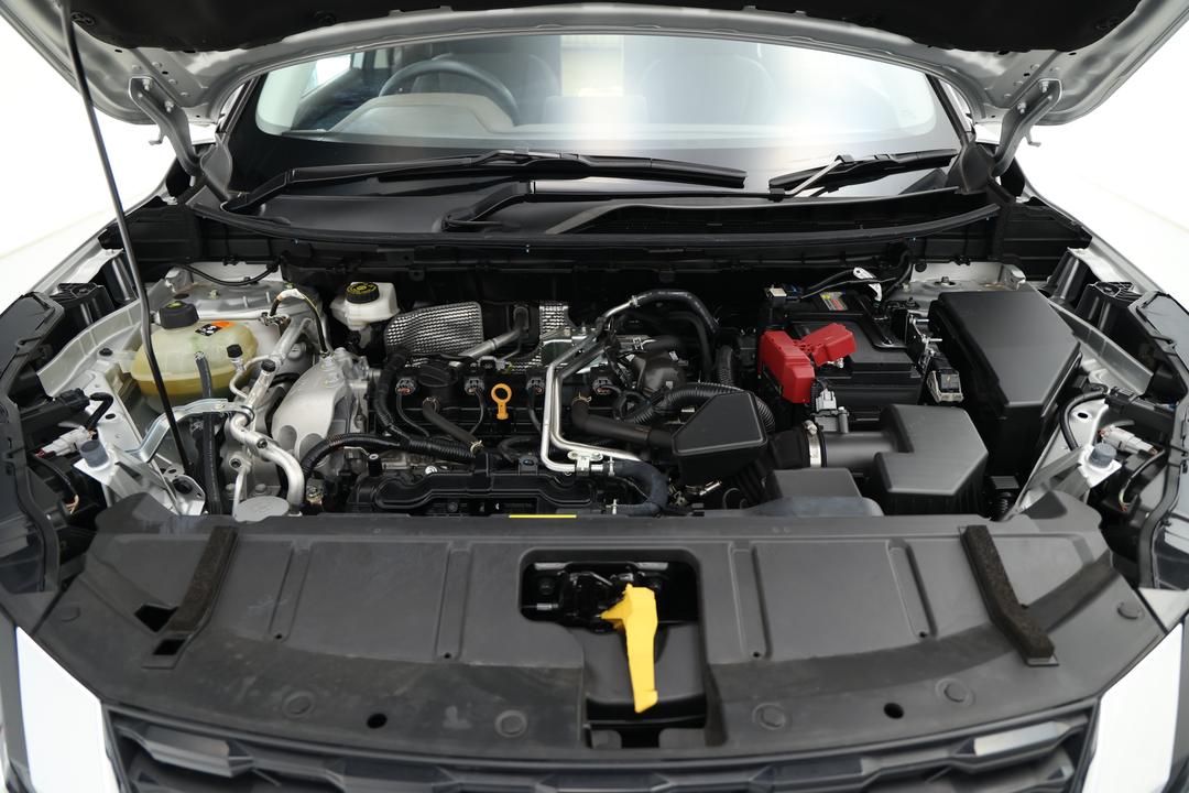 2024 Nissan X-trail St (4WD) 7 Seat, Automatic, 30229 km, Open Bonnet (Engine)