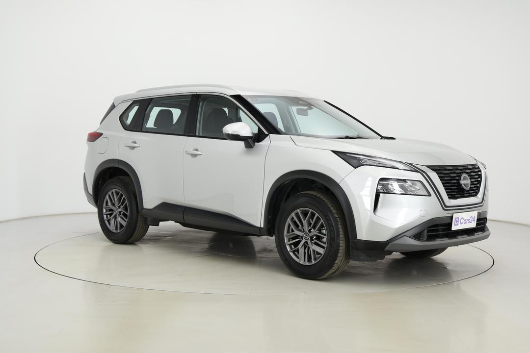 2024 Nissan X-trail St (4WD) 7 Seat, Automatic, 30229 km, Right Front Diagonal (45- Degree) View