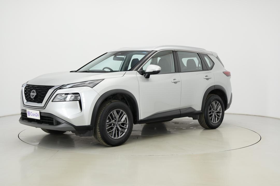 2024 Nissan X-trail St (4WD) 7 Seat, Automatic, 30229 km, Left Front Diagonal (45- Degree) View