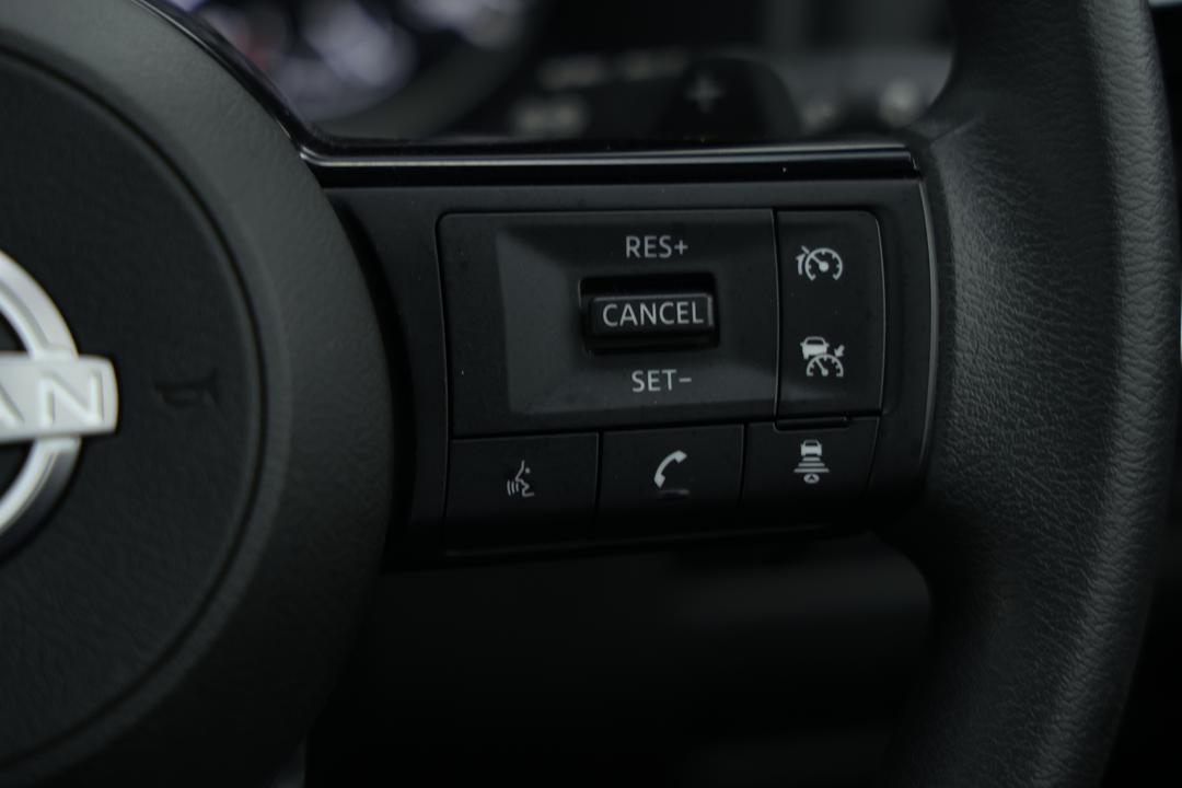 2024 Nissan X-trail St (4WD) 7 Seat, Automatic, 30229 km, Cruise Control