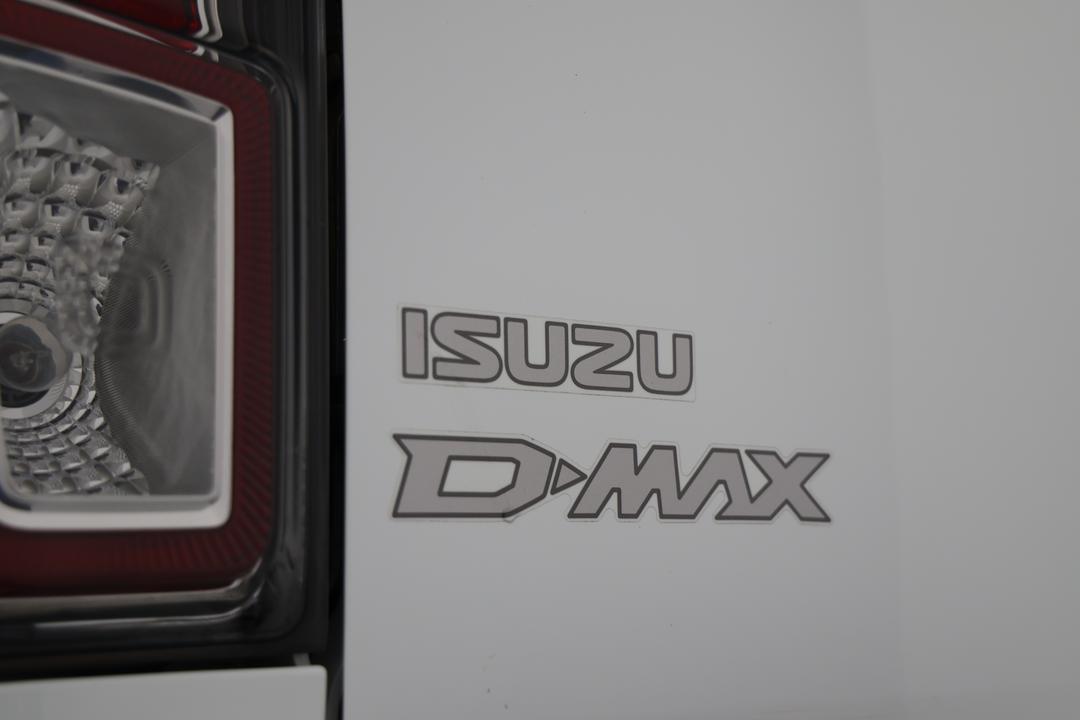 2020 Isuzu D-MAX Sx High Ride (4x2), Automatic, 107804 km, Badge (Boot Left Side)