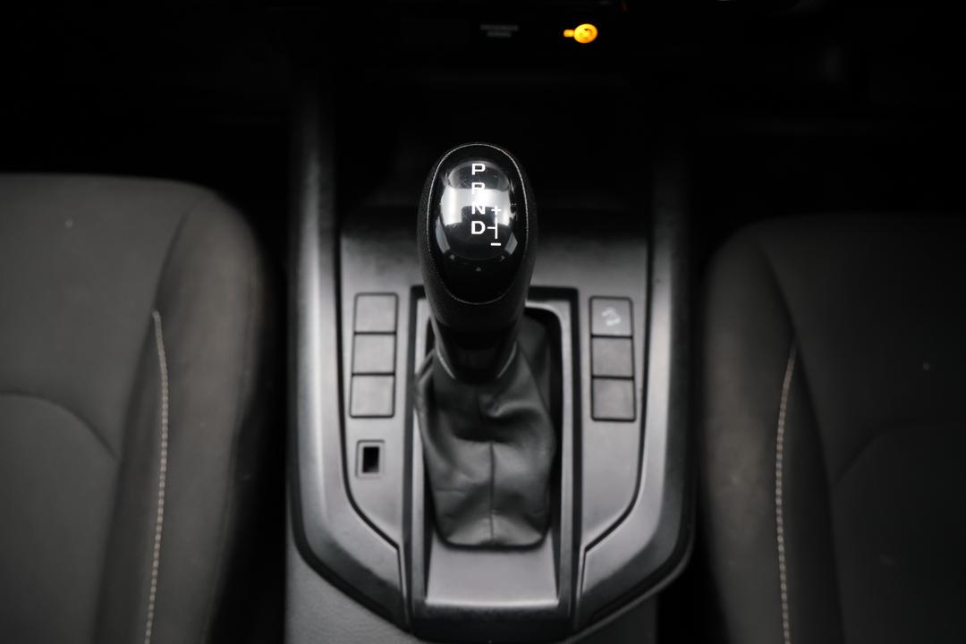 2020 Isuzu D-MAX Sx High Ride (4x2), Automatic, 107804 km, Gear Lever 