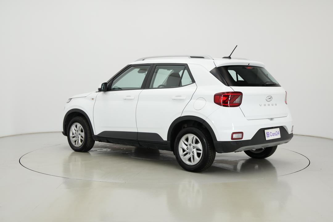 2025 Hyundai Venue Venue, Automatic, 21844 km, Left Back Diagonal (45- Degree) View