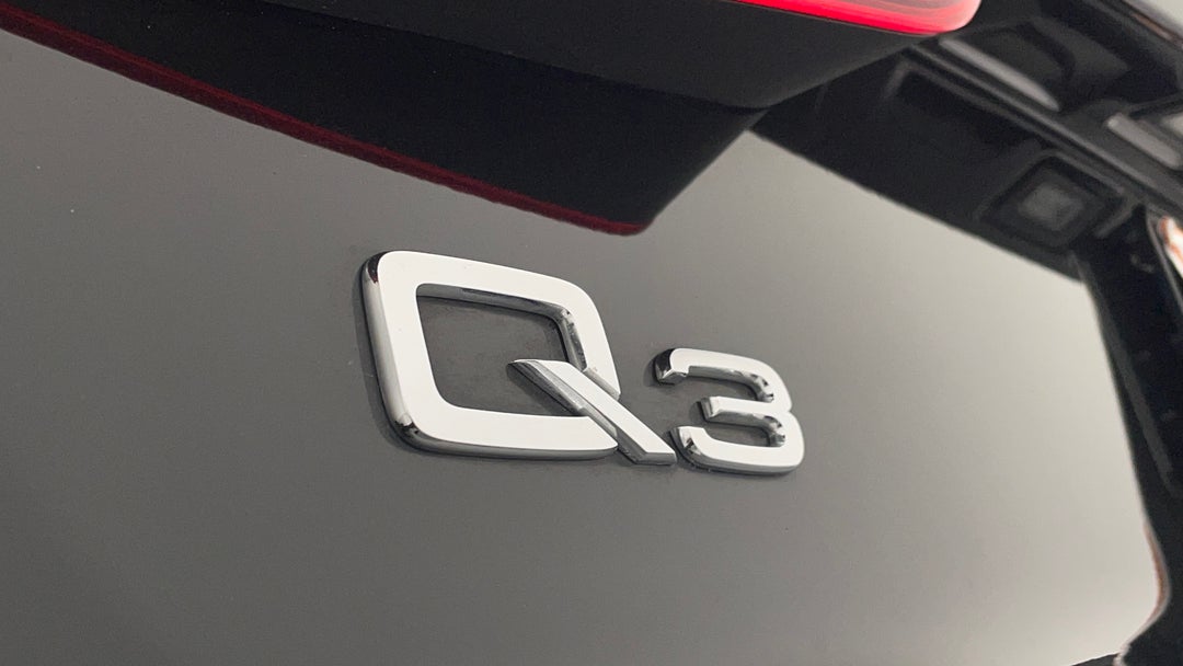 2016 Audi Q3 1.4 Tfsi (110kw), Automatic, 33139 km, Badge (Boot Left Side)