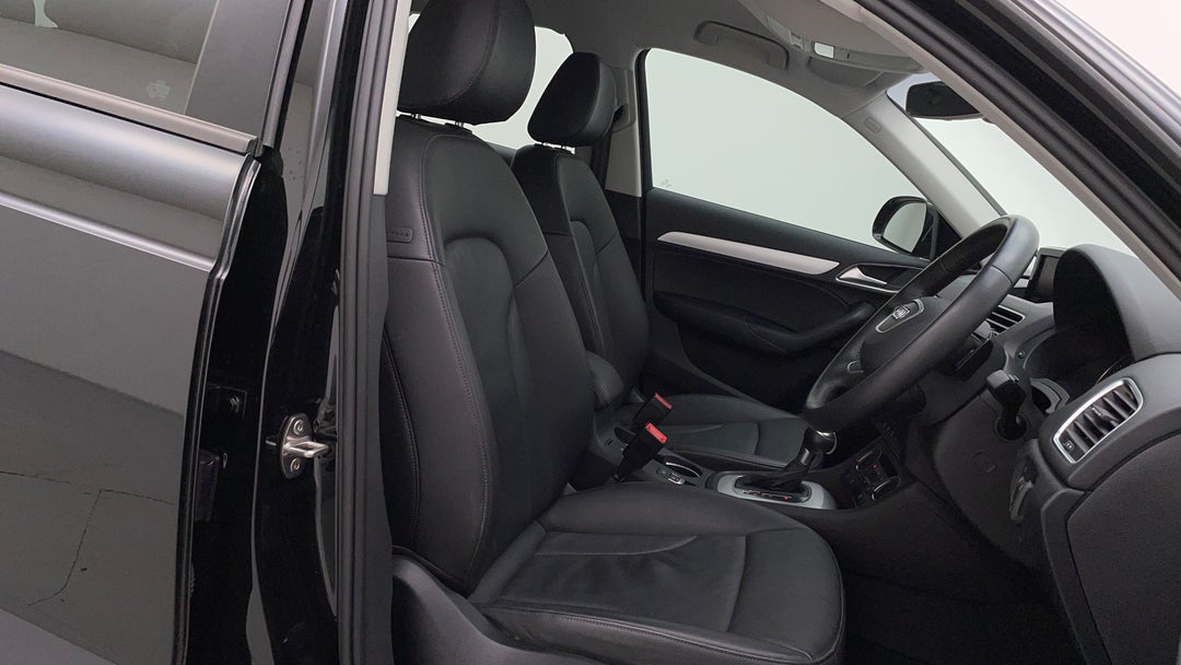 2016 Audi Q3 1.4 Tfsi (110kw), Automatic, 33139 km, Right Side Front Door Cabin View