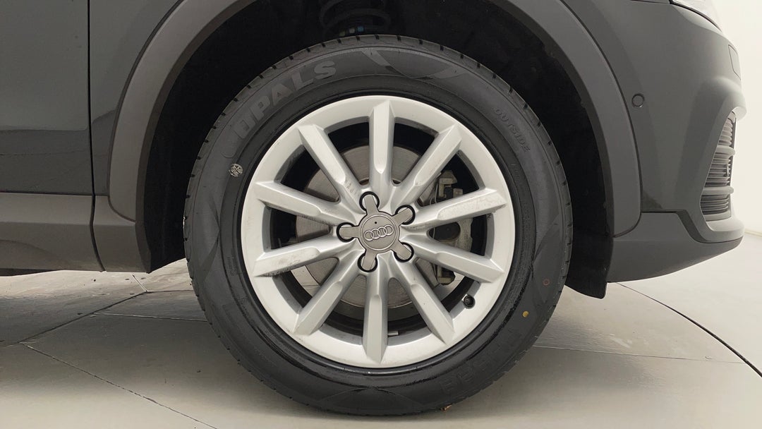 2016 Audi Q3 1.4 Tfsi (110kw), Automatic, 33139 km, Right Front Wheel