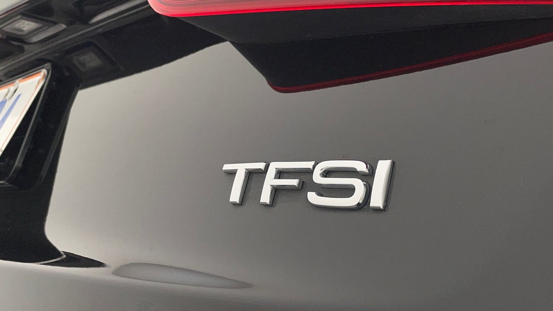 2016 Audi Q3 1.4 Tfsi (110kw), Automatic, 33139 km, Badge (Boot Right Side)