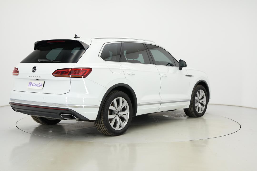2022 Volkswagen Touareg 210tdi Elegance, Automatic, 74805 km, Right Back Diagonal (45- Degree) View