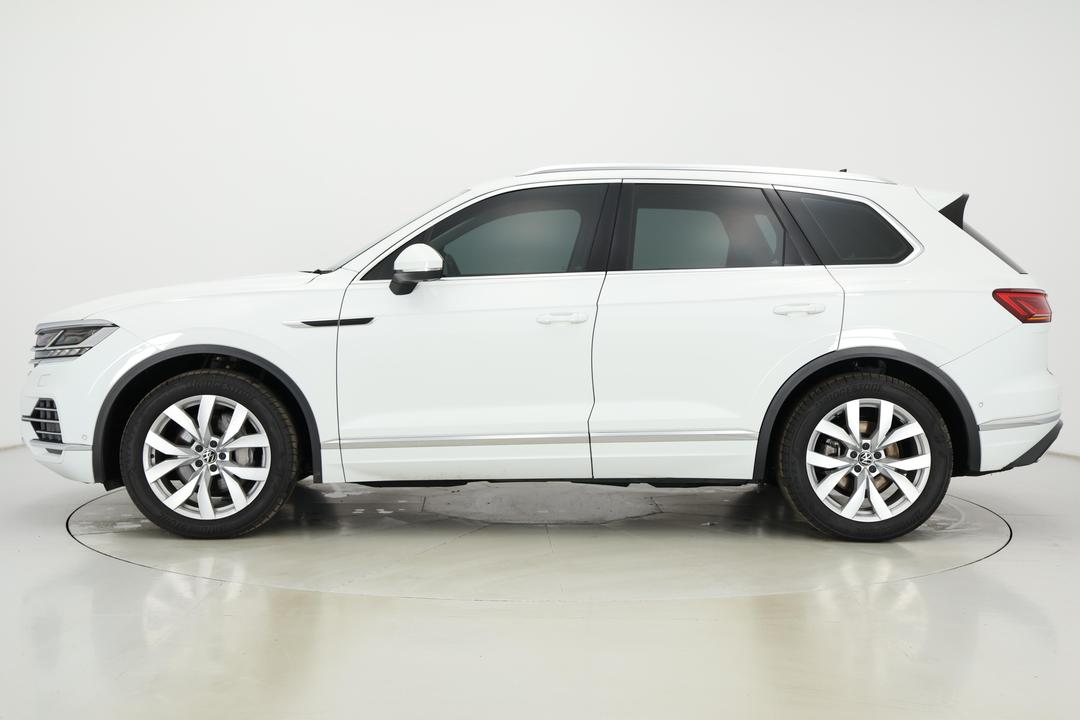 2022 Volkswagen Touareg 210tdi Elegance, Automatic, 74805 km, Left Side View