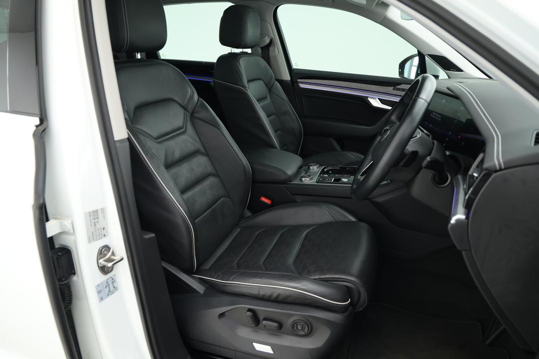 2022 Volkswagen Touareg 210tdi Elegance, Automatic, 74805 km, Odometer View