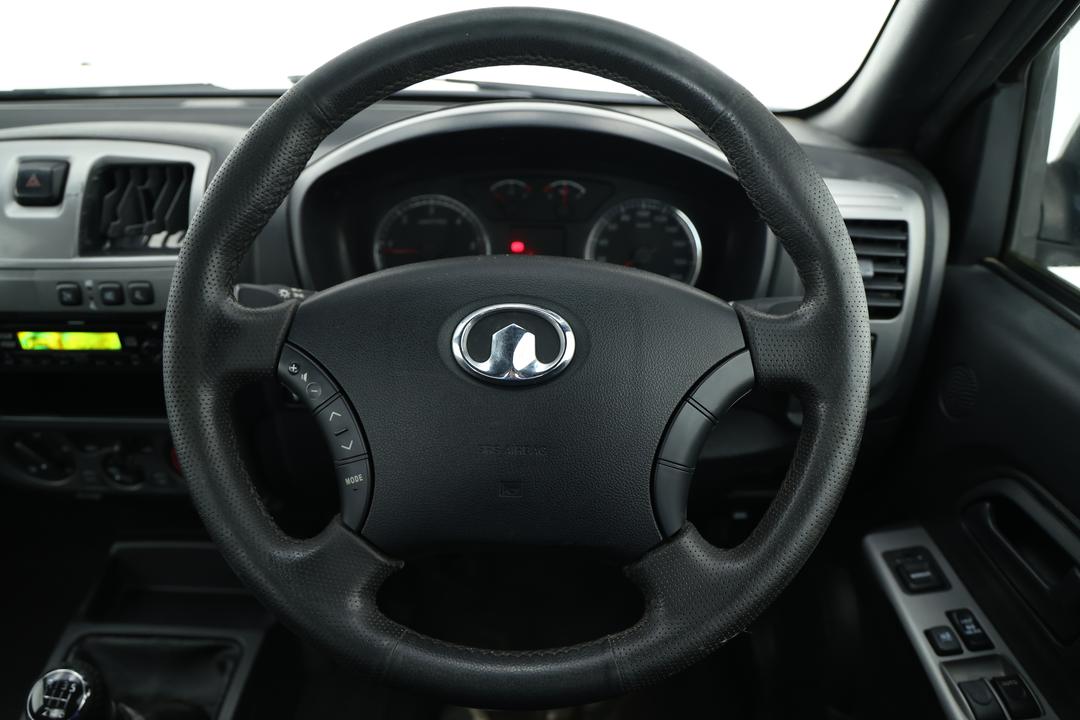 2020 Great Wall Steed (4x4), Manual, 88000 km, Handbrake