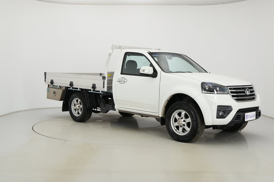 2020 Great Wall Steed (4x4), Manual, 88716 km, Right Front Diagonal (45- Degree) View