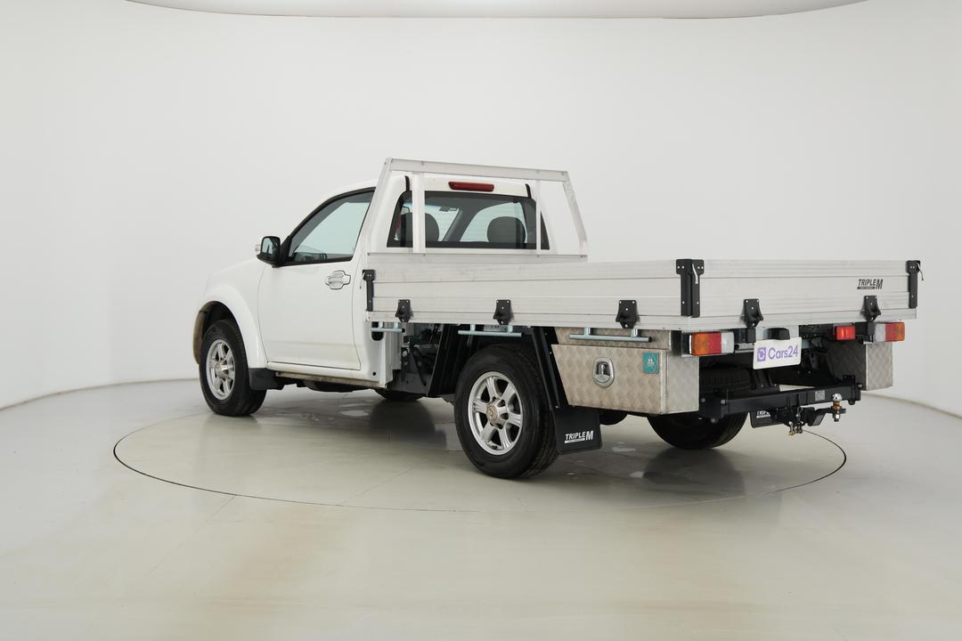 2020 Great Wall Steed (4x4), Manual, 88000 km, Left Back Diagonal (45- Degree) View
