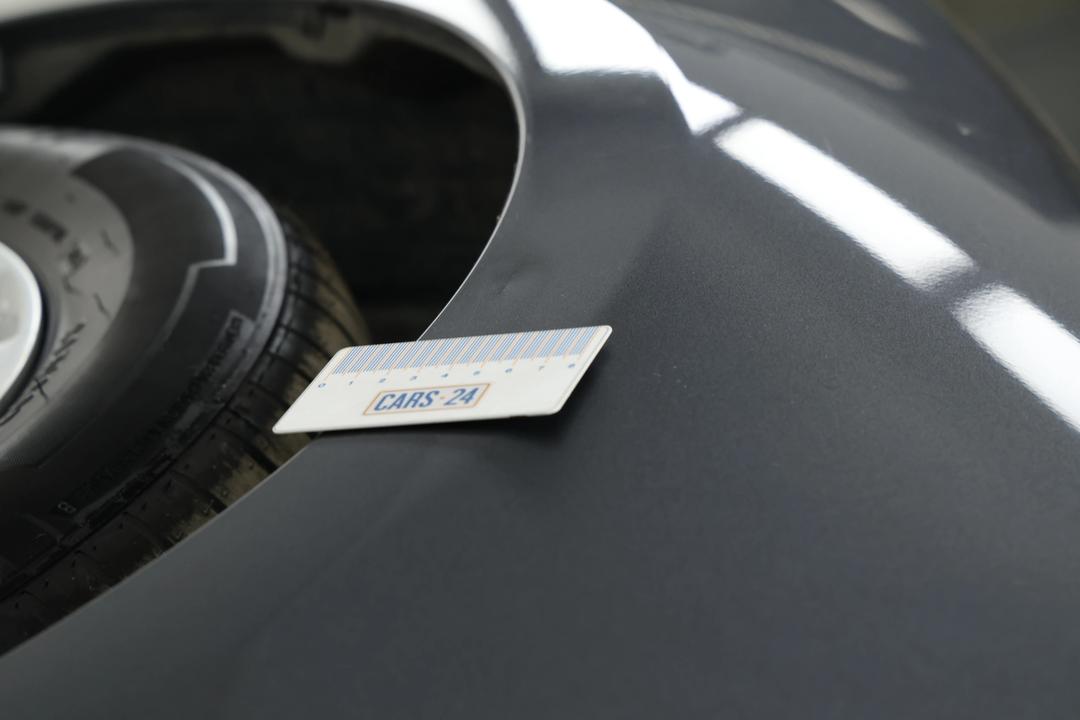 2016 Toyota Aurion At-X, Automatic, 106114 km, Quarter Panel Rear RHS Dent