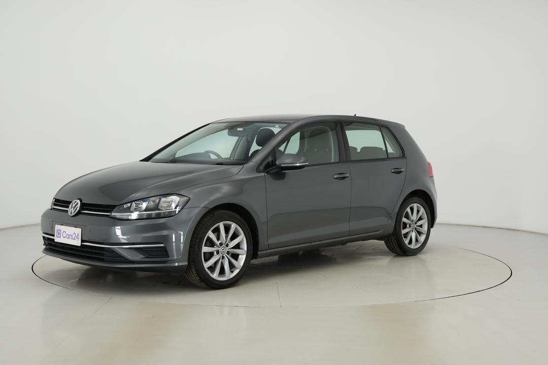 2020 Volkswagen Golf 110 Tsi Comfortline, Automatic, 100676 km, Left Front Diagonal (45- Degree) View