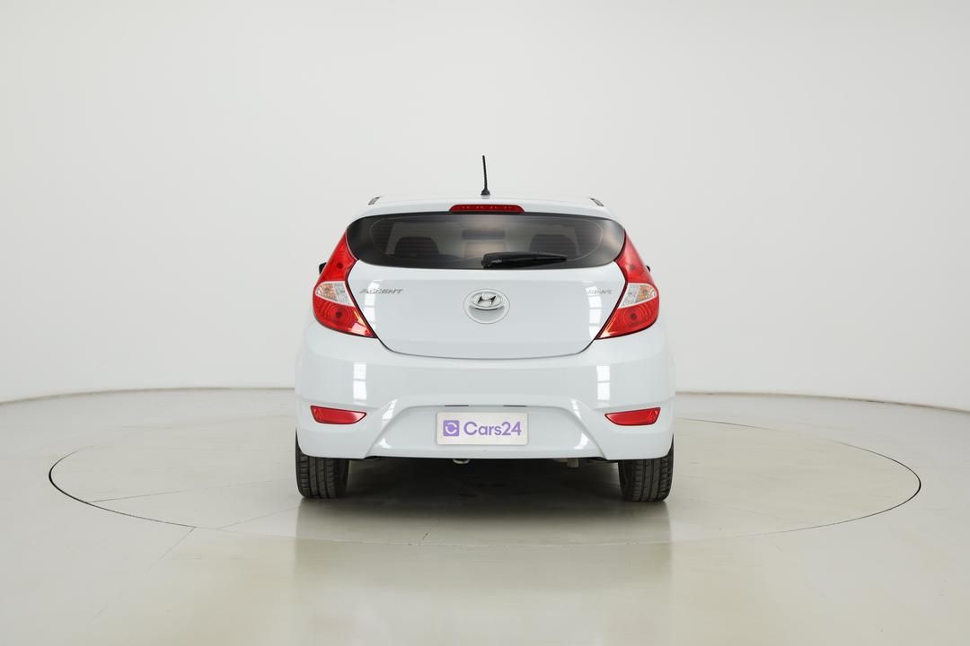 2019 Hyundai Accent Sport, Automatic, 58732 km, Back/Rear View