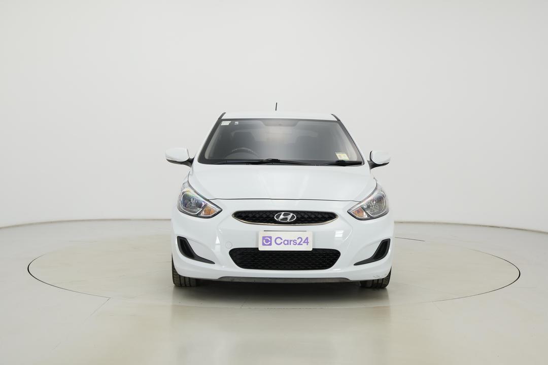 2019 Hyundai Accent Sport, Automatic, 58732 km, Front View