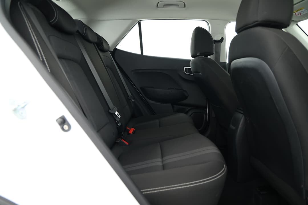 2025 Hyundai Venue -, Automatic, 22368 km, Right Side Rear Door Cabin View