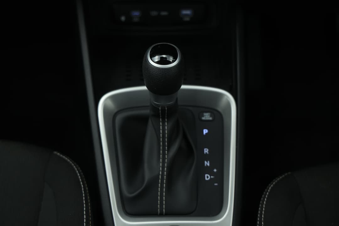 2025 Hyundai Venue -, Automatic, 22368 km, Dashboard View