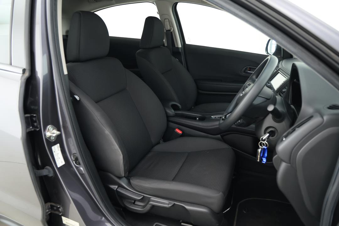 2020 Honda HR-V Vti, Automatic, 59457 km, Utility Switches/Buttons