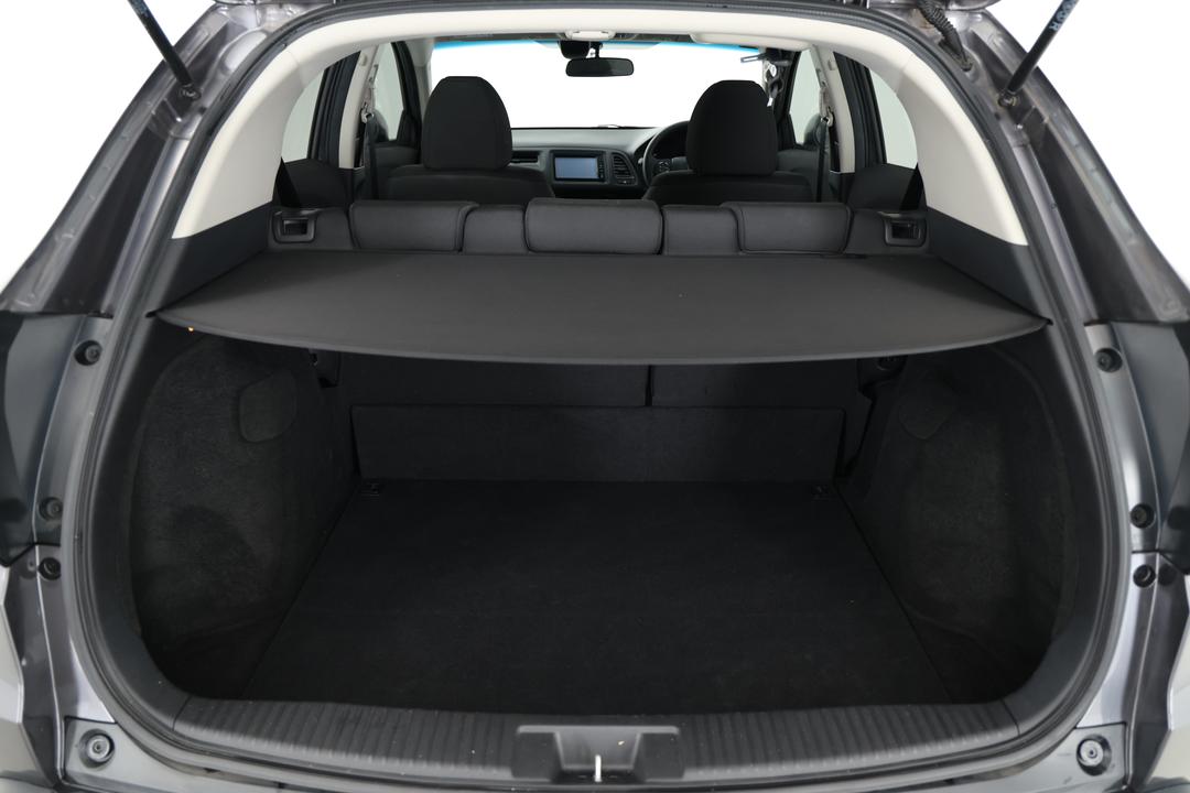 2020 Honda HR-V Vti, Automatic, 59457 km, Boot Inside View