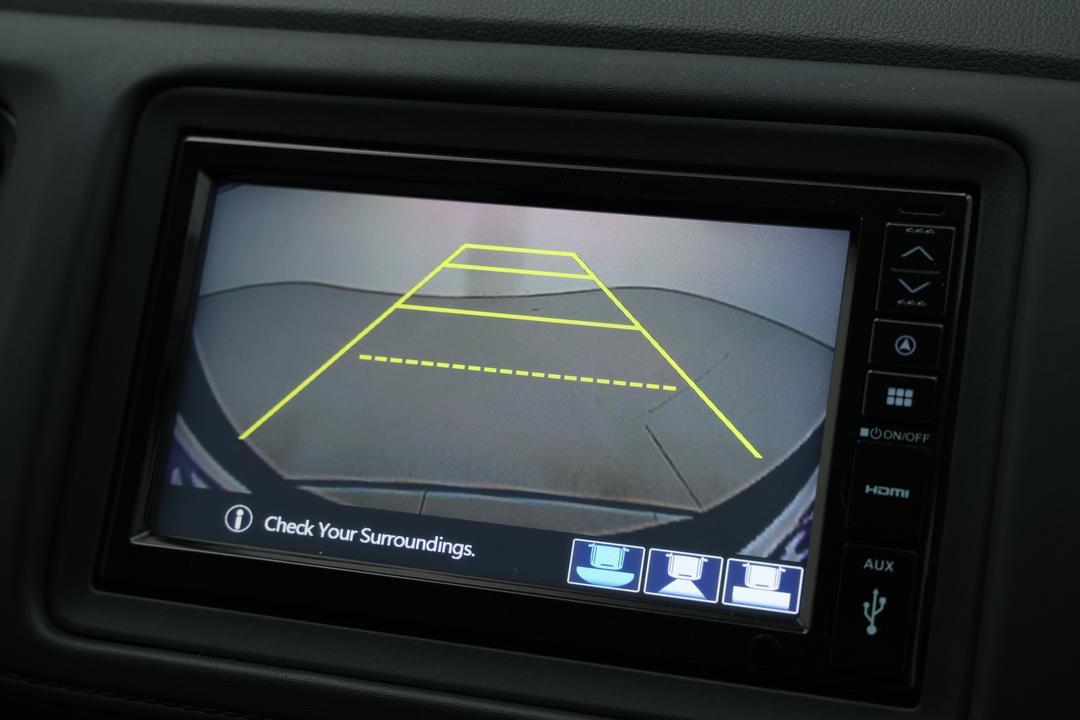 2020 Honda HR-V Vti, Automatic, 59457 km, Drivers Side Door Panel Controls