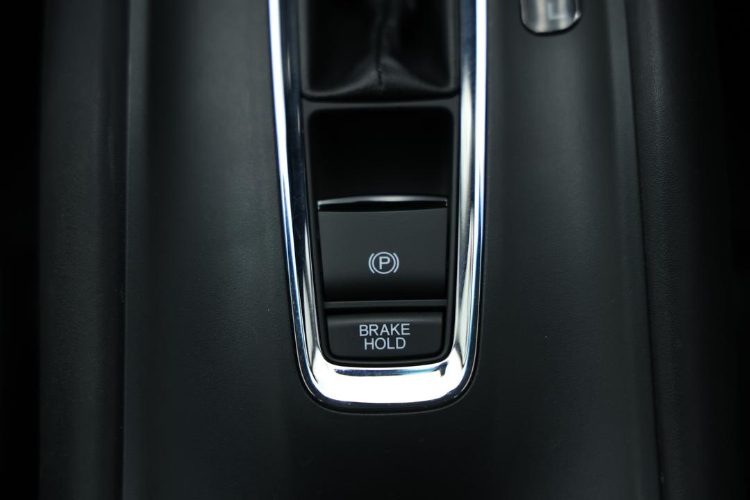 2020 Honda HR-V Vti, Automatic, 59457 km, Rear A/C Vent