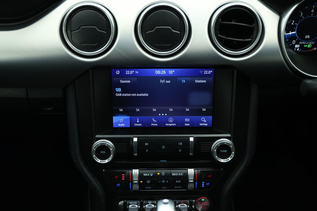 2021 Ford Mustang Gt 5.0 V8, Automatic, 39234 km, Center Console