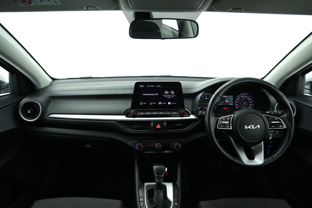 2024 Kia Cerato S Safety Pack, Automatic, 51535 km, Dashboard View