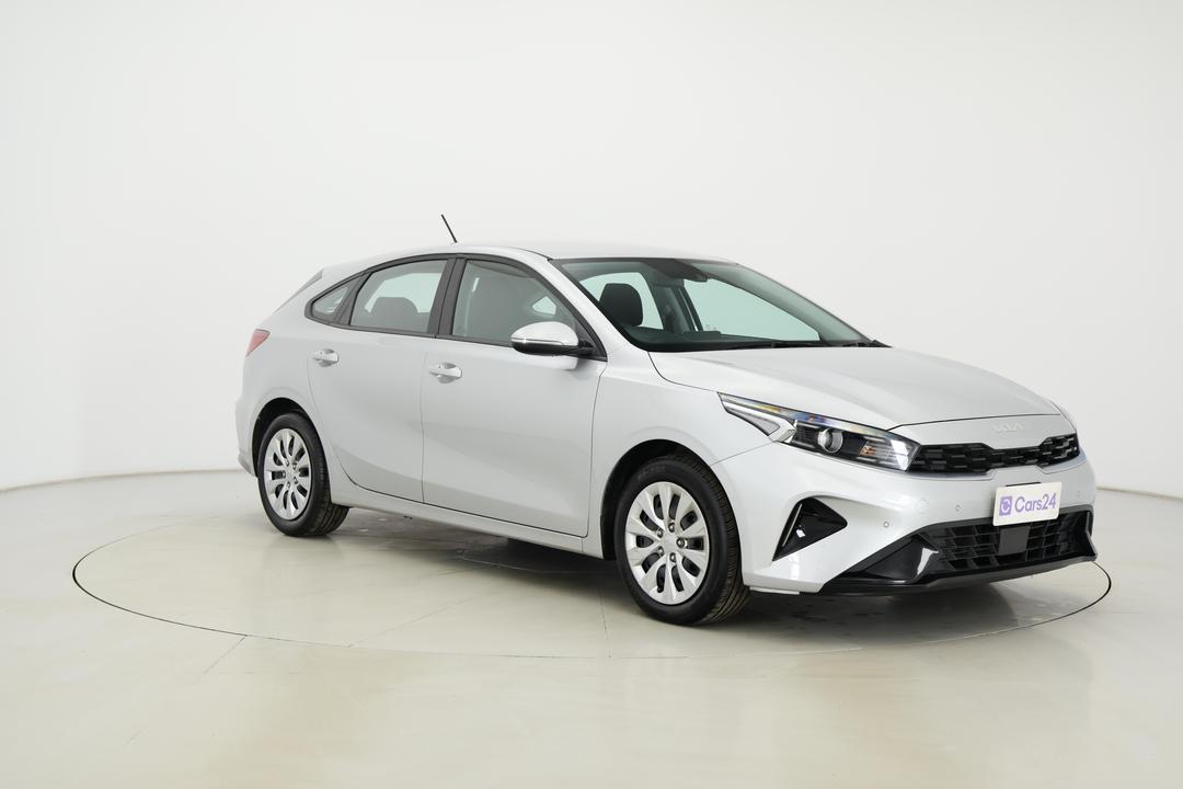 2024 Kia Cerato S Safety Pack, Automatic, 51535 km, Right Front Diagonal (45- Degree) View