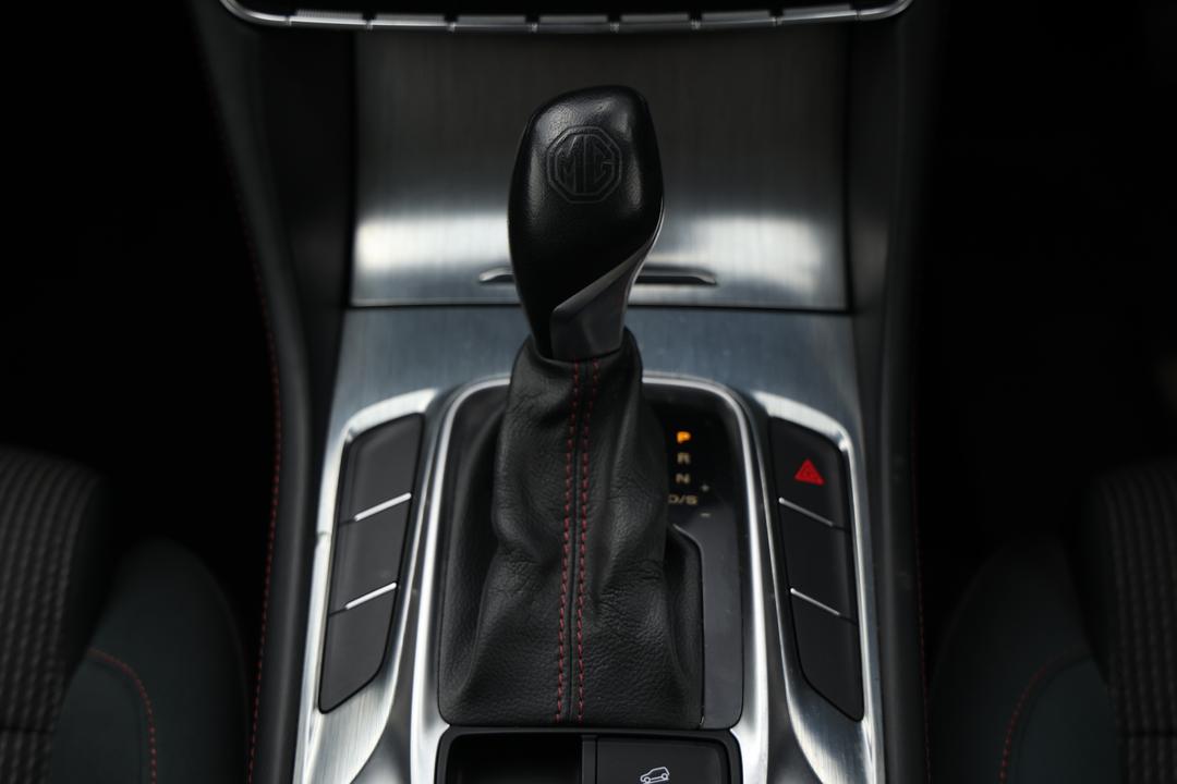 2021 MG HS Core, Automatic, 36871 km, Gear Lever 