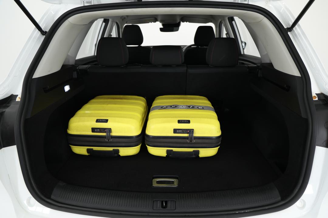 2021 MG HS Core, Automatic, 36871 km, Boot Inside View with Luggage