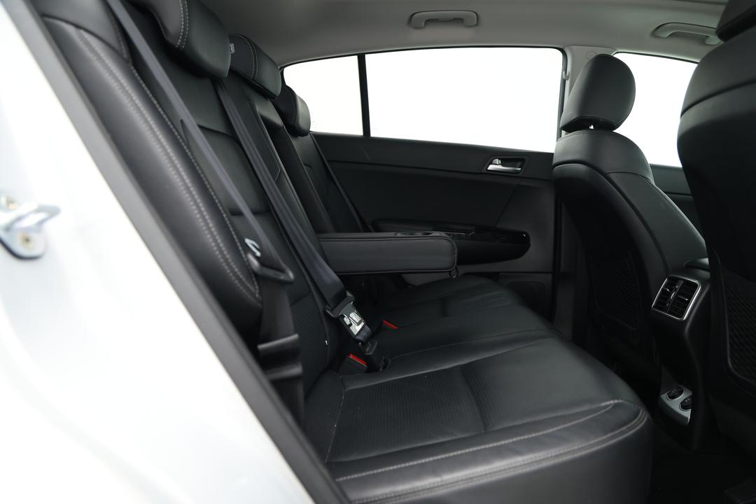 2018 Kia Sportage Gt-line (AWD), Automatic, 80926 km, Right Side Rear Door Cabin View
