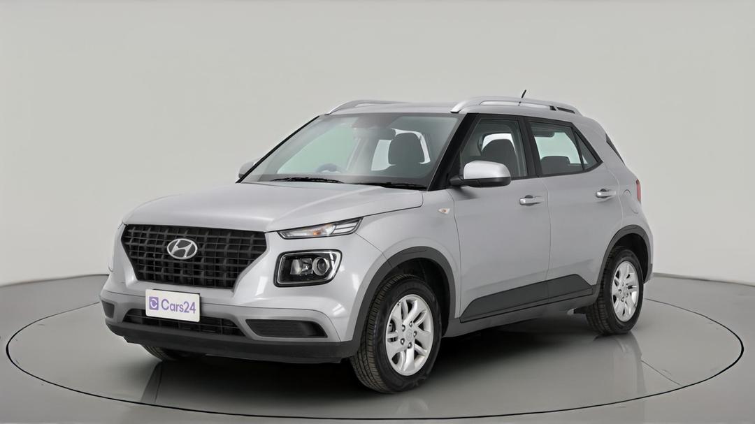 2025 Hyundai Venue -, Automatic, 20723 km, Left Front Diagonal (45- Degree) View