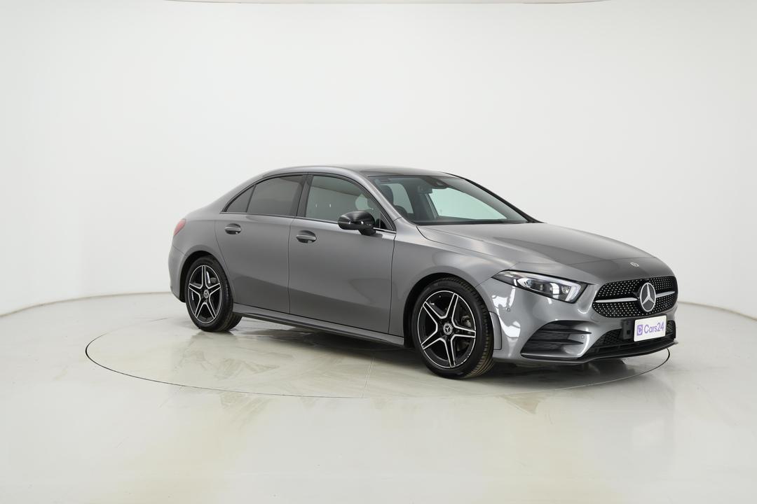 2021 Mercedes-benz A180 A180, Automatic, 68497 km, Right Front Diagonal (45- Degree) View