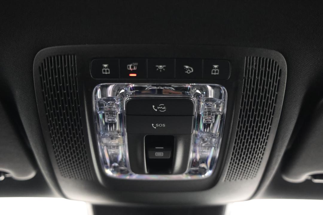 2021 Mercedes-benz A180 A180, Automatic, 68497 km, On-Roof Controls/Sunglass holder