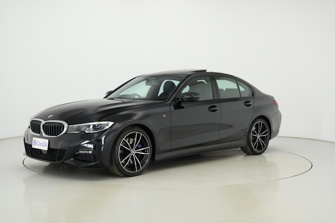 2021 BMW 3 30i M Sport, Automatic, 59684 km, Left Front Diagonal (45- Degree) View