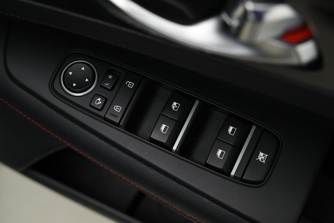 2019 Kia Cerato Gt Safety Pack, Automatic, 156322 km, Drivers Side Door Panel Controls