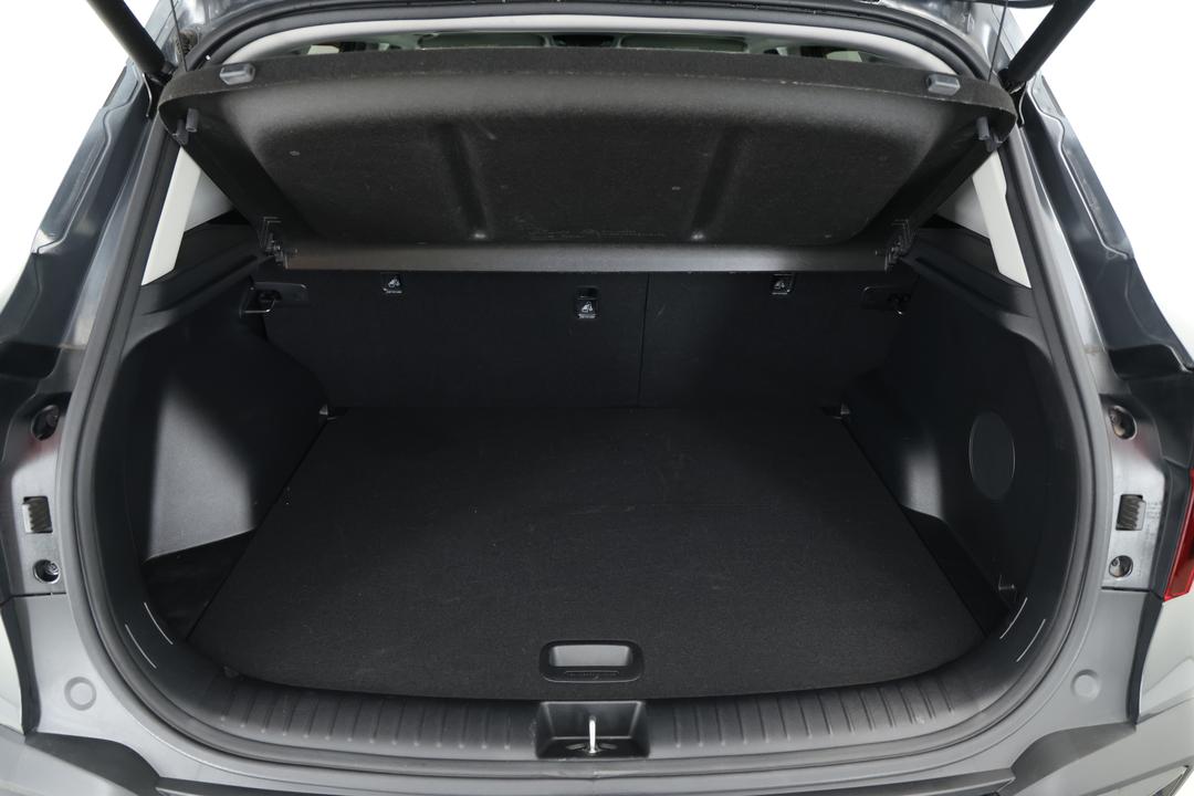 2022 Kia Seltos Gt-line (AWD) (sunroof), Automatic, 52685 km, Boot Inside View