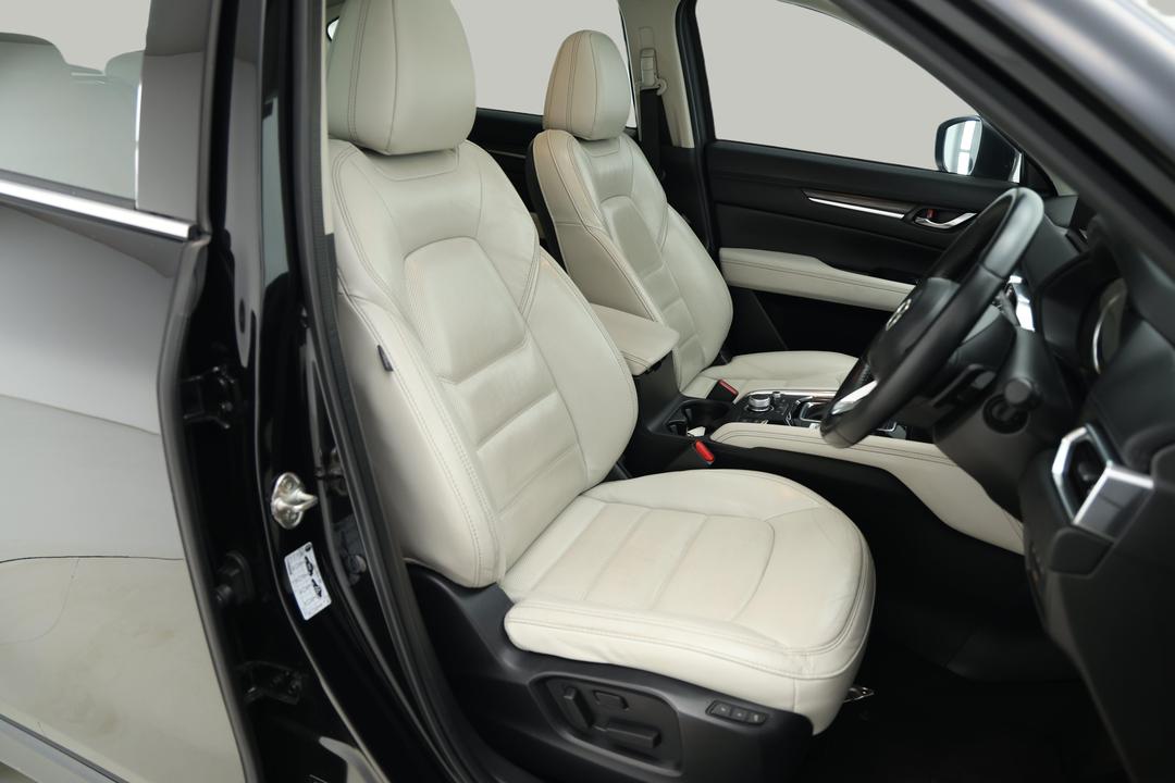 2021 Mazda CX-5 Gt (AWD), Automatic, 81431 km, Right Side Front Door Cabin View