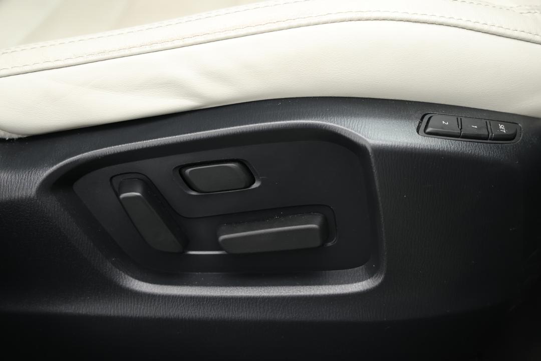 2021 Mazda CX-5 Gt (AWD), Automatic, 81431 km, Drivers Side Adjustment Panel