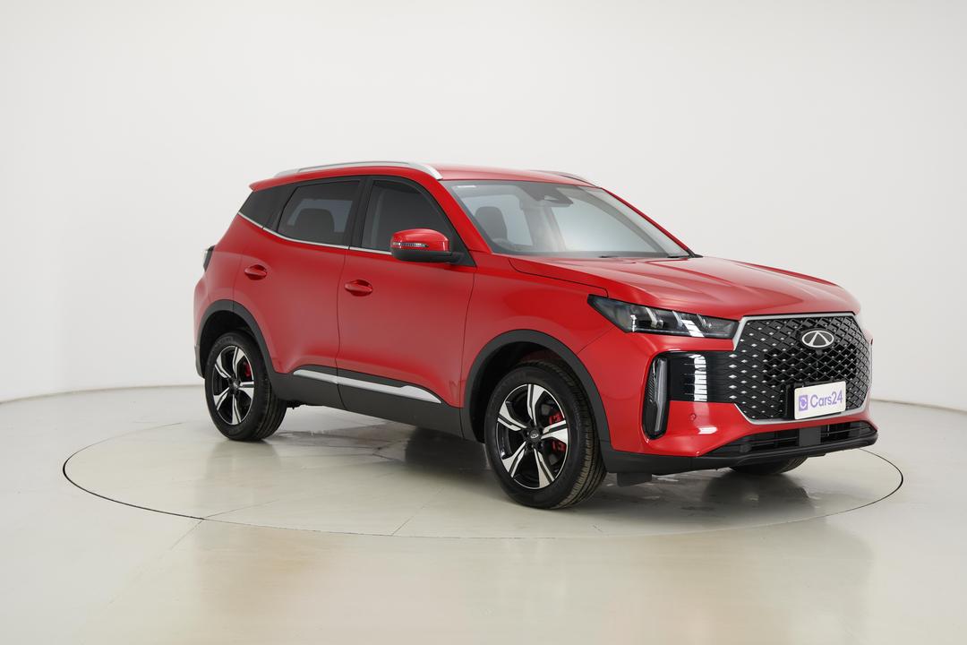 2025 Chery Tiggo 4 Pro Urban, Automatic, 5432 km, Right Front Diagonal (45- Degree) View